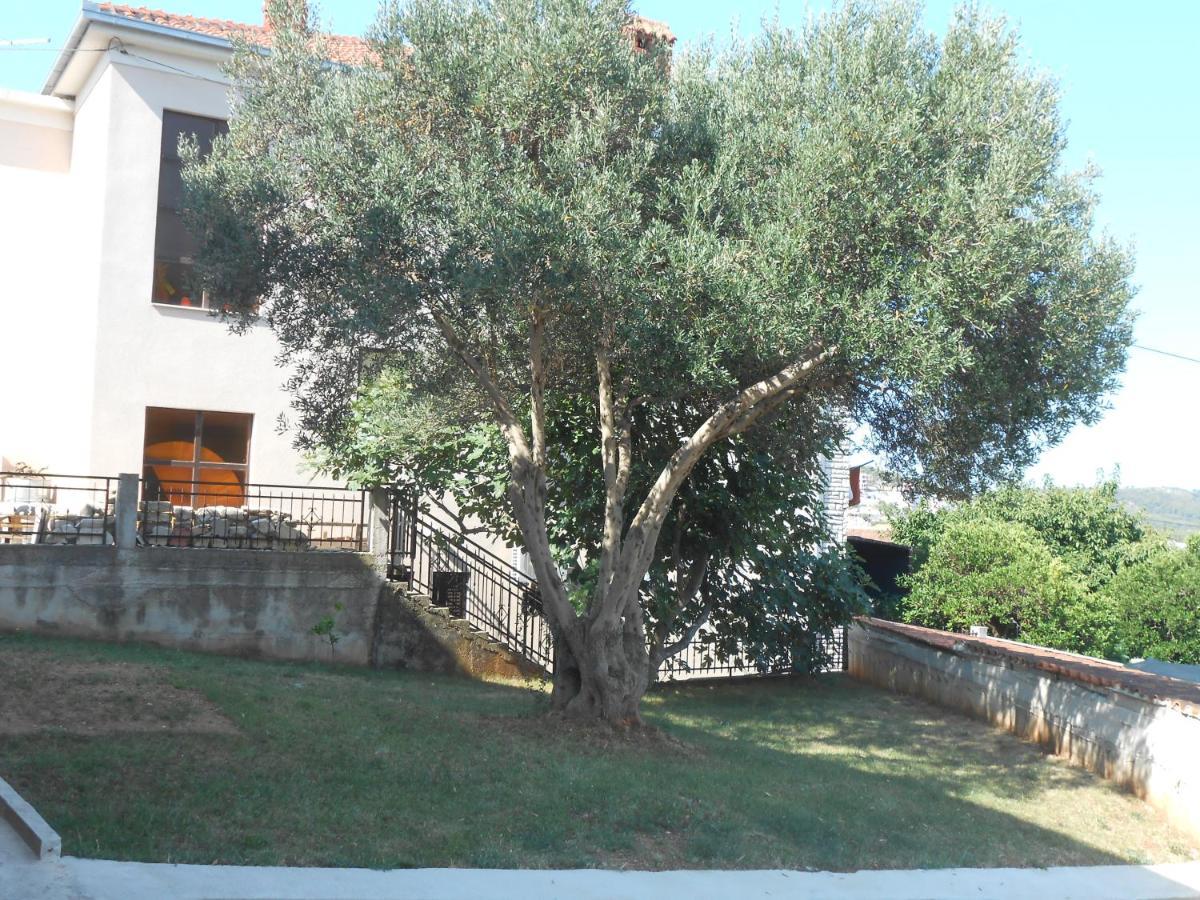 Studio Okrug Gornji 13859A Trogir Exterior photo