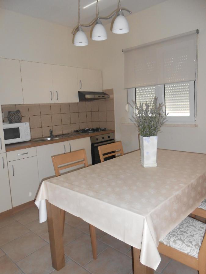 Studio Okrug Gornji 13859A Trogir Exterior photo